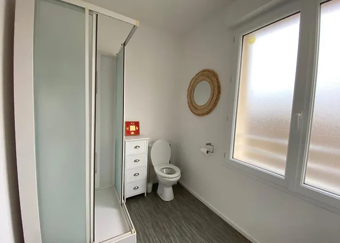 La Maison Du Lavoir Port-en-Bessin-Huppain